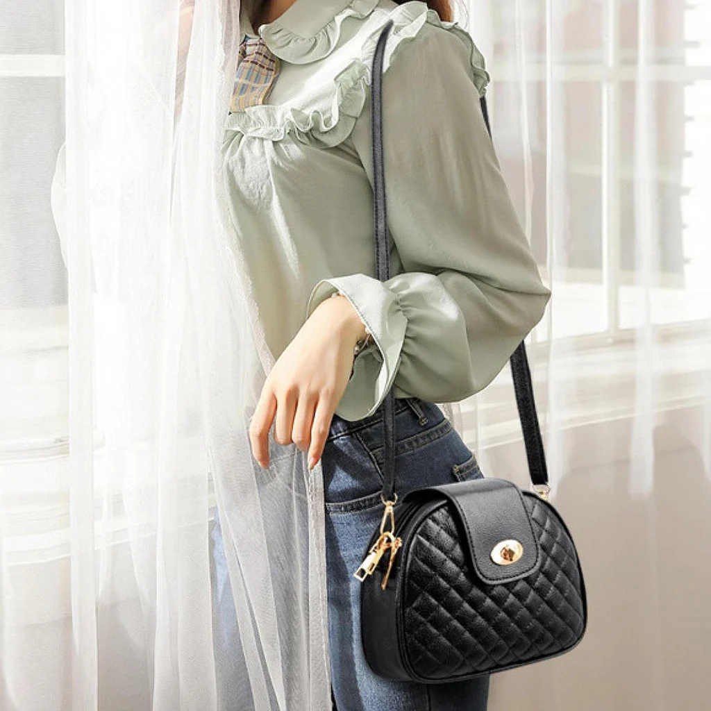 Women's Diamond-Pattern Small Shoulder Bag – Stylish Three-Layer Rectangular Crossbody Purse